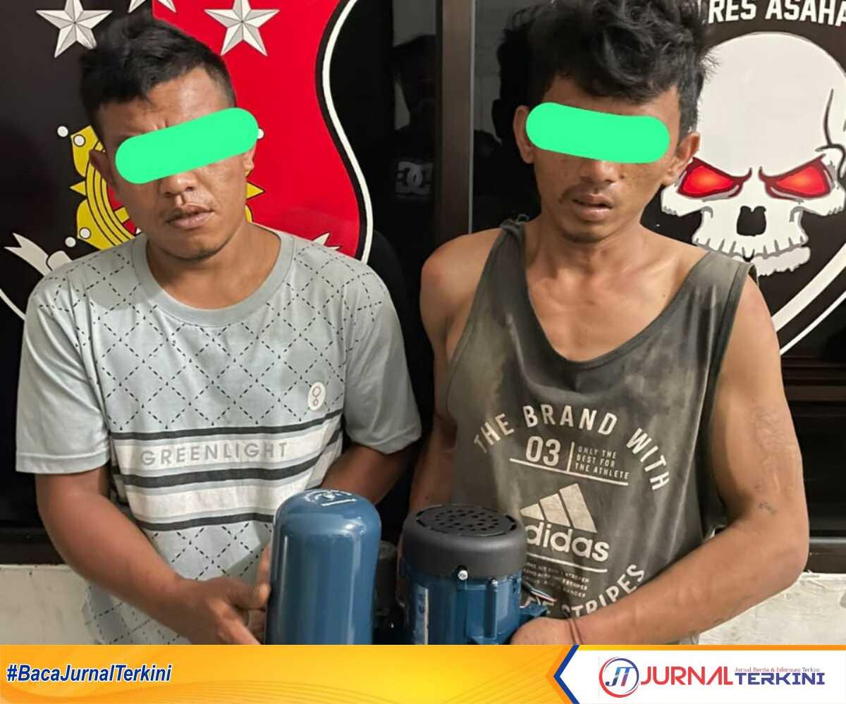 Duaa tersangka pencuri mesin air di Jalan Dr Rivai No. 56 Kelurahan Tebing Kisaran Kecamatan Kota Kisaran Timur Kabupaten Asahan tepatnya di Toko Sonic, setelah diamankan polisi, Minggu (2/4/2023). (JurnalTerkini.id/rizki)