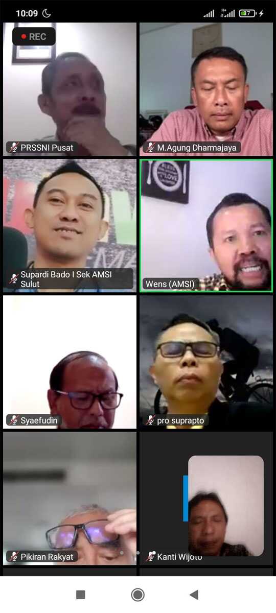 Tangkapan layar zoom meeting diskusi Rencana Pembangunan Jangka Panjang Nasional 2025-2045 yang digelar Dewan Pers.