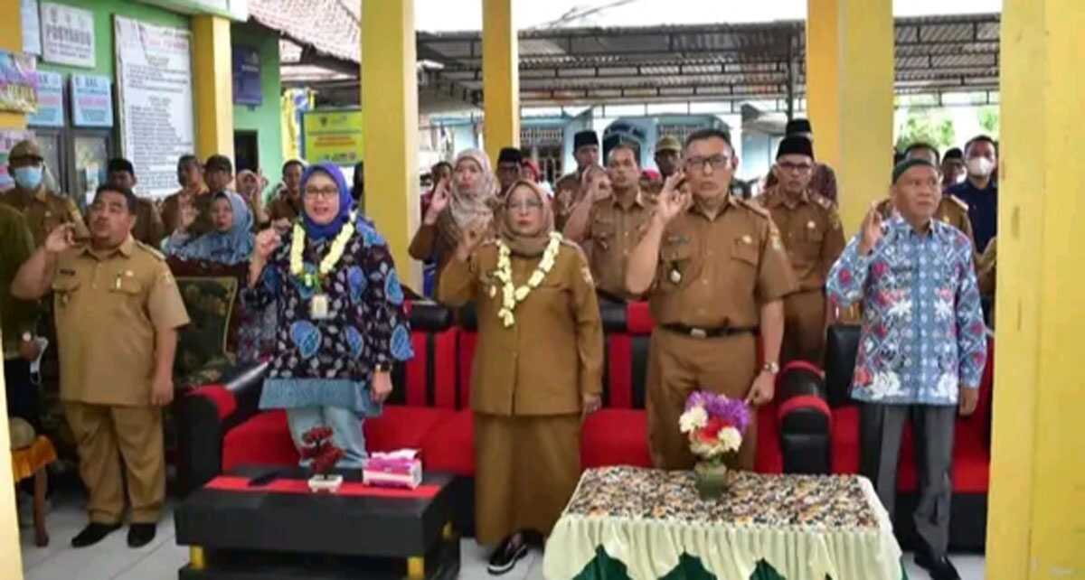 lomba kampung KB Musi Rawas Wakil Bupati Musi Rawas Hj. Suwarti menghadiri verifikasi lapangan dalam rangka penilaian Lomba Kampung Keluarga Berkualitas (KB) Tingkat Provinsi Sumatera Selatan di Kampung Keluarga Berkualitas (KB) Desa Muara Megang Kecamatan Megang Sakti, Senin (3/4/2023).(foto istimewa)