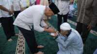 safari ramadhan khusus pemkab Asahan Bupati Asahan Surya safari Ramadhan di Masjid Siti Halijah Kelurahan Sidodadi Kecamatan Kota Kisaran Barat, Senin (10/4/2023). (JurnalTerkini.id/Rizki)