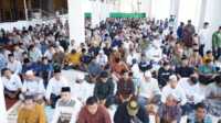 shalat id Asahan Shalat Idul Fitri di Masjid Agung H Achmad Bakrie, Sabtu (22/4/2023). (JurnalTerkini.id/Rizki)