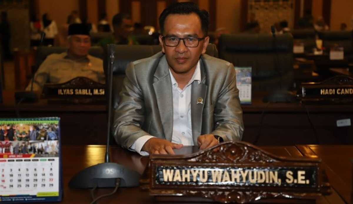 Ketua Komisi II DPRD Kepri Wahyu Wahyudin Ketua Komisi II DPRD Kepulauan Riau (Kepri) Wahyu Wahyudin (kepri.siberindo.co)