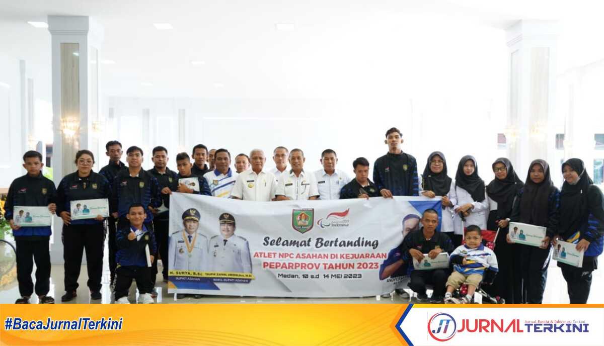 pelepasan atlet NPC Asahan ke perpaprov sumut Bupati Asahan H Surya berfoto bersama atlet NPC Asahan yang akan bertanding di Peparprov Sumatera Utara usai acara pelepasan di rumah dinasnya, Rabu (10/5/2023). (Foto istimewa)
