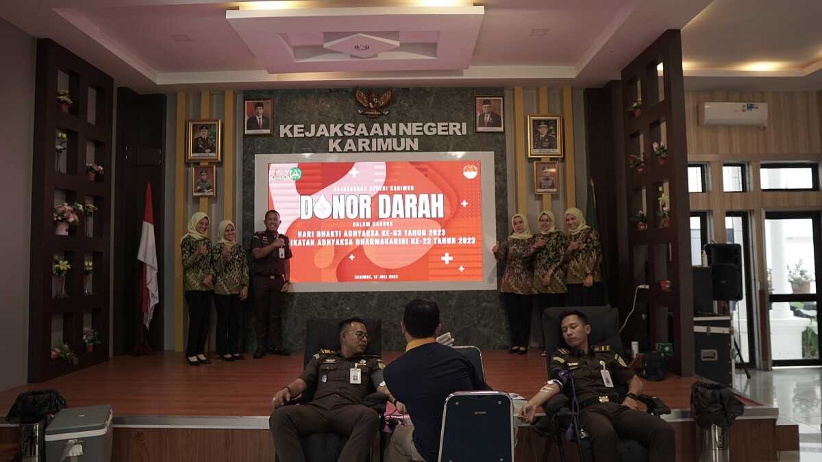 donor darah adhyaksa di karimun Kejaksaan Negeri Karimun (Kejari) Karimun, Provinsi Kepulauan Riau menggelar donor darah menyambut Hari Bhakti Adhyaksa ke-63, Senin (17/7/2023) (Dok. Kejari Karimun)