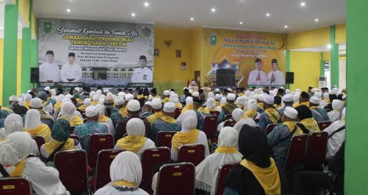 jamaah haji inhil Acara penyambutan jamaah haji Indragiri Hilir yang dihadiri Bupati HM Wardan dan Wakil Bupati H Syamsuddin Uti, Jumat (7/7/2023). (Dok. Prokopim Setda Inhil)