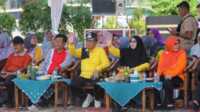 jambore pkk Inhil Bupati Inhil HM Wardan bersama Ketua Tim Penggerak PKK Inhil Hj Zulaikhah Wardan menghadiri jambore PKK di lapangan Kantor Bupati, Kamis (13/7/2023). (Dok Prokopim Setda Inhil)