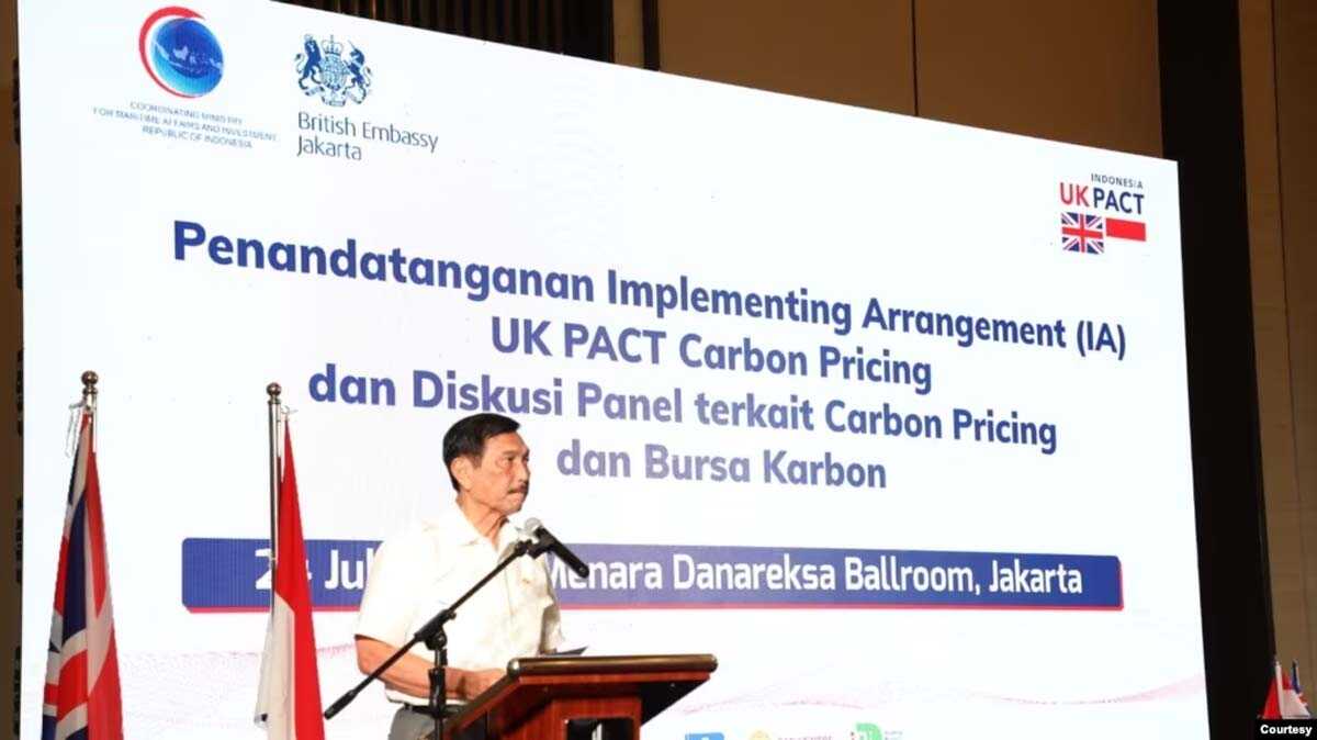 Menko Marves Luhut Binsar Pandjaitan memastikan, Indonesia akan meluncurkan bursa karbon pada September 2023 mendatang. (Humas Kedubes Inggris).