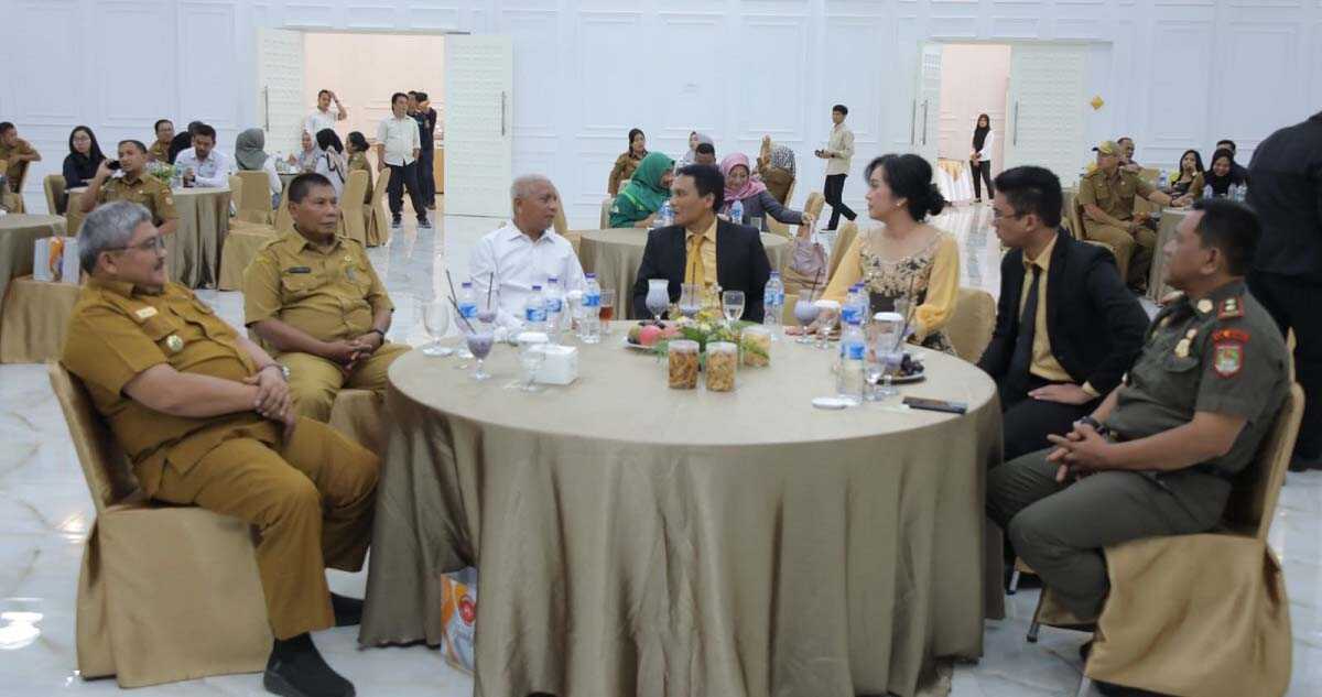 peresmian ballroom hotel antariksa asahan Bupati Asahan H Surya bersama sejumlah pejabat menghadiri dan meresmikan ballroom Hotel Antariksa, Selasa (25/7/2023). (Dokumentasi pribadi)