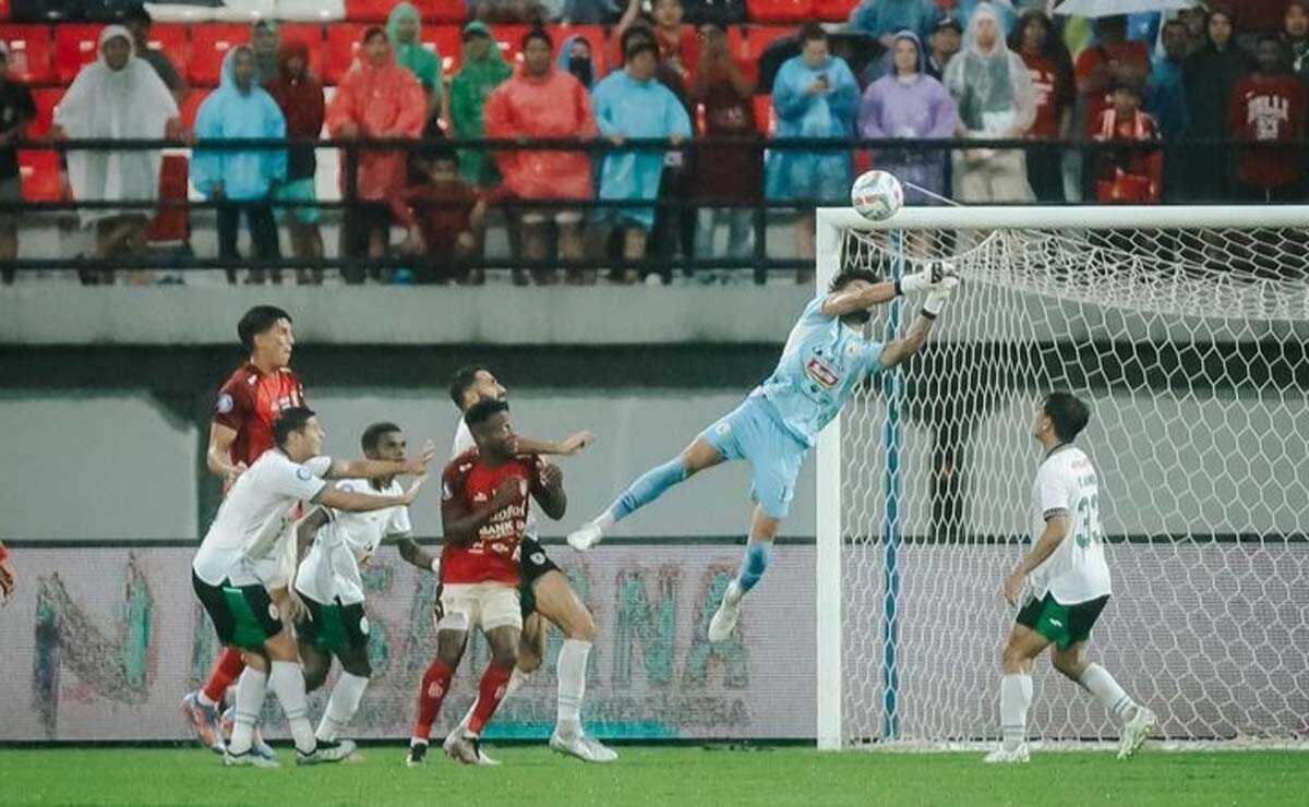 pss sleman Gol tunggal dari gelandang PSS Sleman Ricky Cawor pada menit ke-46 yang tak bisa diantisipasi penjaga gawang Bali United, Adilson Maringa. (Instagram @psssleman)