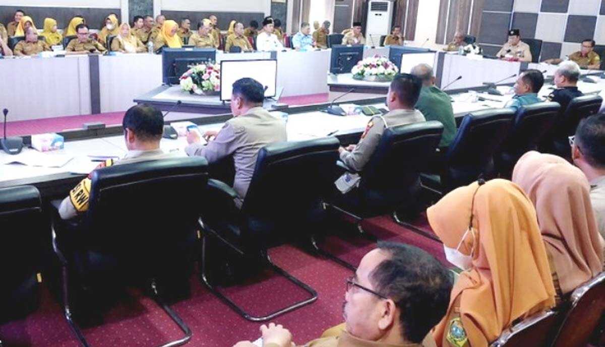 rapat hut ri di karimun Rapat persiapan menyambut HUT Kemerdekaan RI ke-78 di Kantor Bupati Karimun, Senin (24/7/2023). (dokumentasi pribadi)
