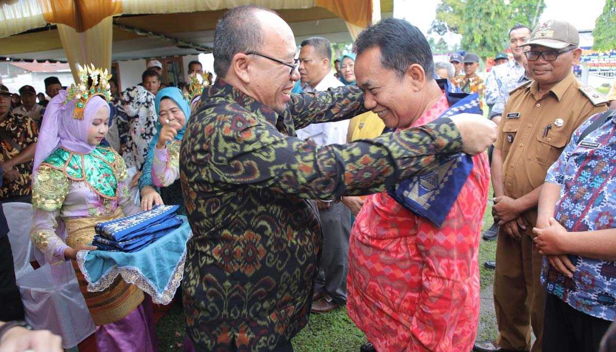 Tim Penilai Lomba Desa dan Kelurahan Provinsi Sumatera Utara melakukan penilaian ke Desa Rawang Lama, Kecamatan Rawang Panca Arga, Kabupaten Asahan, Kamis (06/07/2023). (Dok. Diskominfo Asahan)