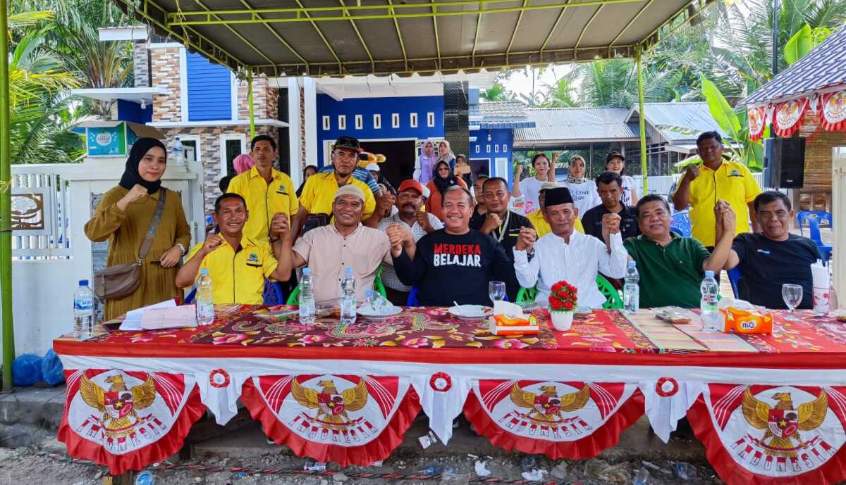 lomba HUT RI ke-78 di Asahan Wakil Bupati Asahan Taufik Zainal Abidin Siregar menghadiri lomba memeriahkan HUT RI ke-78 Desa Hessa Perlompongan. (Dok. Diskominfo Asahan)