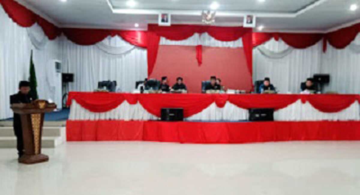 paripurna dprd muratara apbd perubahan 2023-1 DPRD Kabupaten Musi Rawas Utara (Muratara) menggelar rapat paripurna dengan agenda pembahasan nota keuangan dan Raperda perubahan APBD Muratara tahun 2023, Selasa (15/8/2023). (Dokumentasi Pribadi)