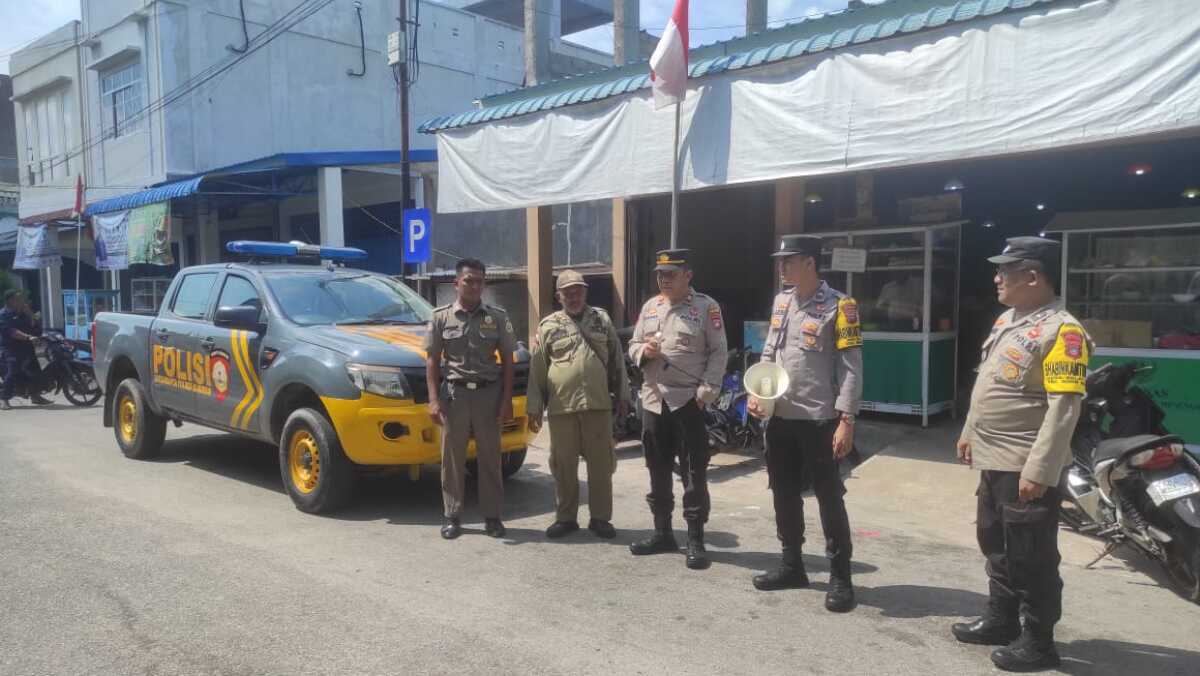 polsek moro Imbau warga kibarkan bendera