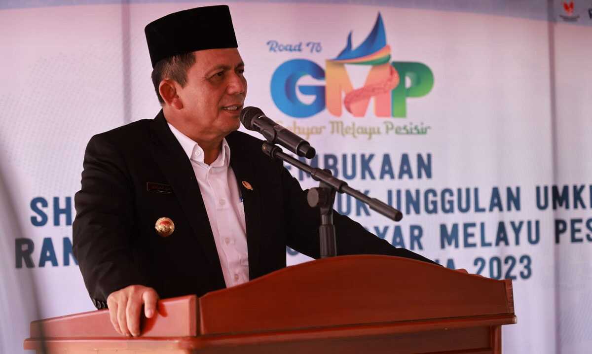 Pameran GMP BI Gubernur Kepulauan Riau H. Ansar Ahmad membuka Pameran Gebyar Melayu Pesisir (GMP) Bank Indonesia Perwakilan Kepri di Ranai, Rabu (16/08). (Foto: Kominfo Kepri).