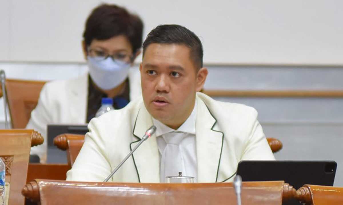 Anggota Komisi I DPR dari Fraksi Partai Golkar Dave Akbarshah Fikarno Laksono (siberindo.co)