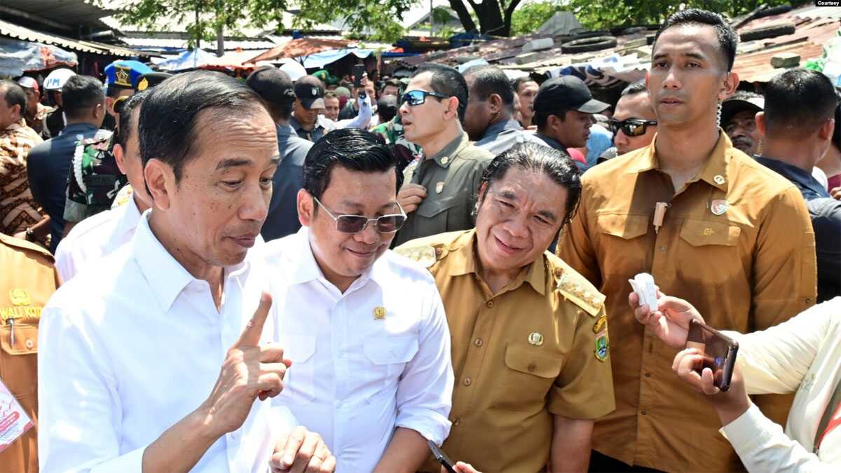 jokowi meninjau pasar kranggot banten Presiden Joko Widodo saat meninjau pasar Kranggot, Banten, 12 September 2023. (Biro Sepres RI)