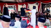 Bupati Pamekasan saat Melaksanakan Upacara Kemerdekaan RI ke 78 (Dok. Fiki)