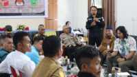 Kasi humas Polres Natuna Kasi Humas Polres Natuna Aipda David Arviad saat memberikan himbauan agar bijak bersosial media. (foto : humas polres natuna)
