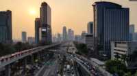 lalu lintas jakarta Lalu lintas pada jam sibuk di Jakarta, 29 Agustus 2023. (BAY ISMOYO / AFP)