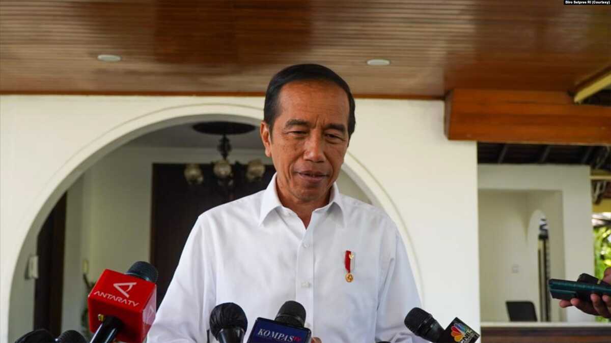 Presiden Jokowi menunjuk Kepala Badan Pangan Nasional Arief Prasteyo menjadi Plt Menteri Pertanian menggantikan Syahrul Yasin Limpo yang mundur karena tersangkut dugaan kasus korupsi. (Foto: Courtesy/Biro Setpres)
