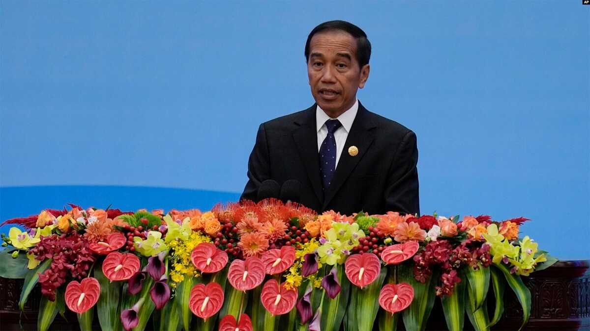 presiden soal gaza FILE - Presiden Joko Widodo menyampaikan pidato pada upacara pembukaan Forum Belt and Road di Aula Besar Rakyat di Beijing, 18 Oktober 2023. (AP/Ng Han Guan)