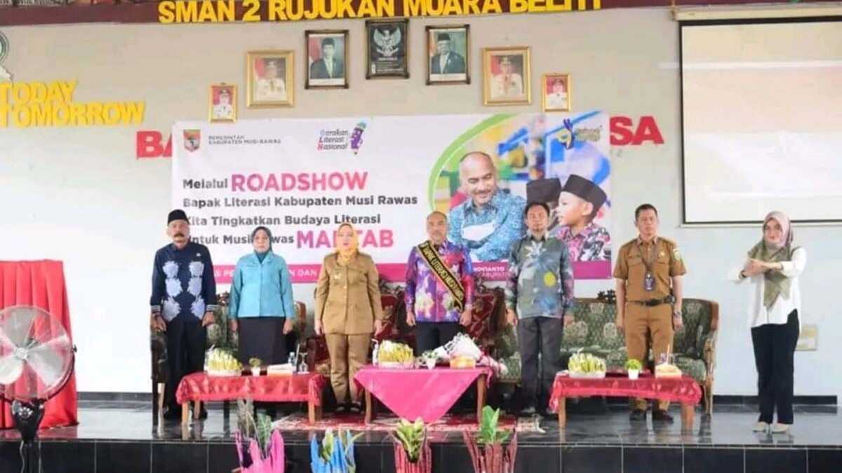 Roadshow Bapak Literasi Musi Rawas, di sekolah itu Selasa (24/10/2023). (jurnalterkini.id/abk)