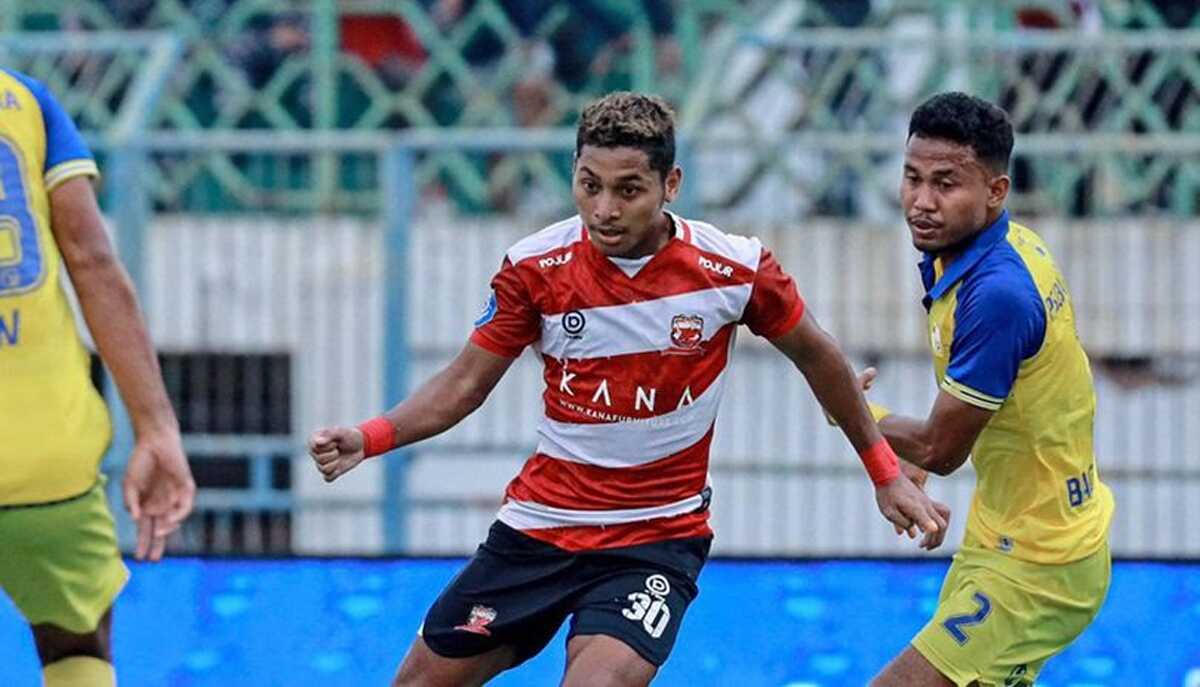 madura united-barito putra Madura United FC mengalahkan Barito Putra dengan skor 4-1 dalm laga lanjutan BRI Liga 1 Indonesia 2023-2024 di Stadion Gelora Bangkalan, Jawa Timur, Minggu (10/12/2023). (madura united)