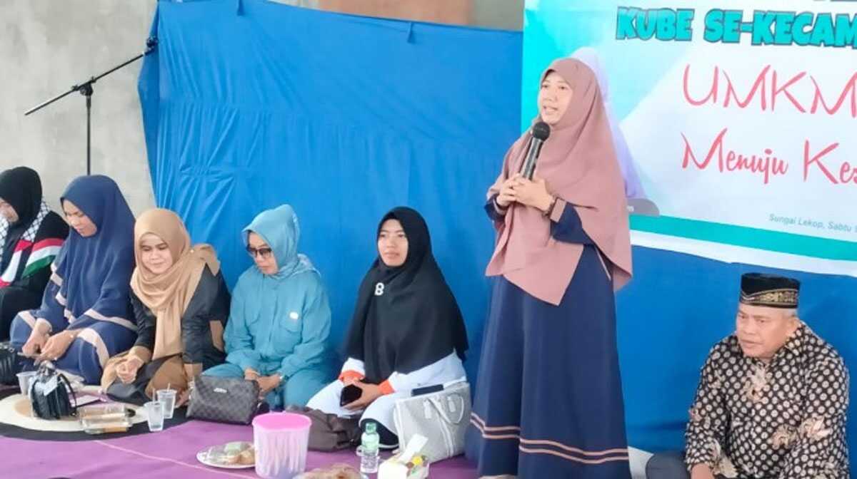 Politikus PKS Suryani menggelar pertemuan dengan beberapa pelaku UMKM di Kecamatan Bintan Timur, Kabupaten Bintan beberapa hari lalu. (kepri.siberindo.co)
