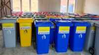 130 ton sampah dari dana CSR Bank Riau Kepri untuk Dinas Lingkungan Hidup Kabupaten Karimun. (Dokumentasi pribadi)