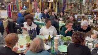 Adit Pecel Ndeso_ Bisnis Nasi Liwet Digemari Bule Amerika_Thumbnail_m421250