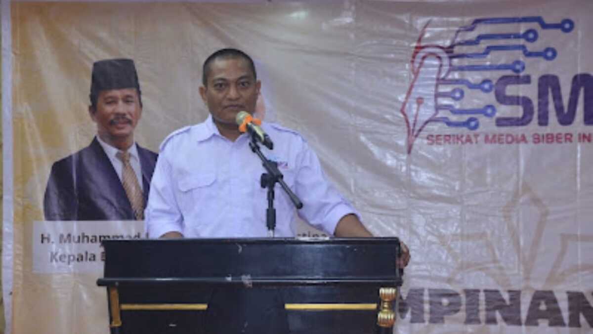 Ketua SMSI Kepri Rinaldi Samjaya saat Rapimprov I SMSI Kepri di Golden View Hotel Batam, Sabtu (27/1/2024). (Dok SMSI)