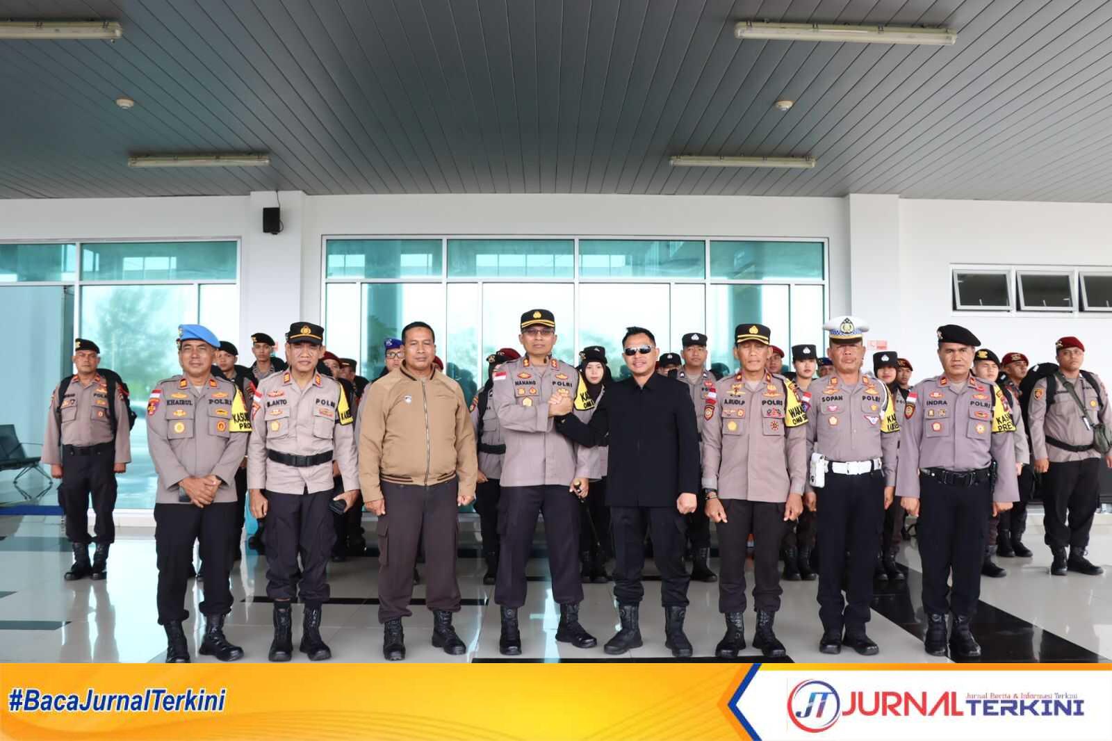 IMG-20240211-WA0005 Kedatangan Tim Wasops dan Pamatwil Operasi Mantab Brata 2024 dukung keamanan pemilu di Natuna, Minggu (11/4/2024). (foto jurnalterkini.id/dokumentasi pribadi)