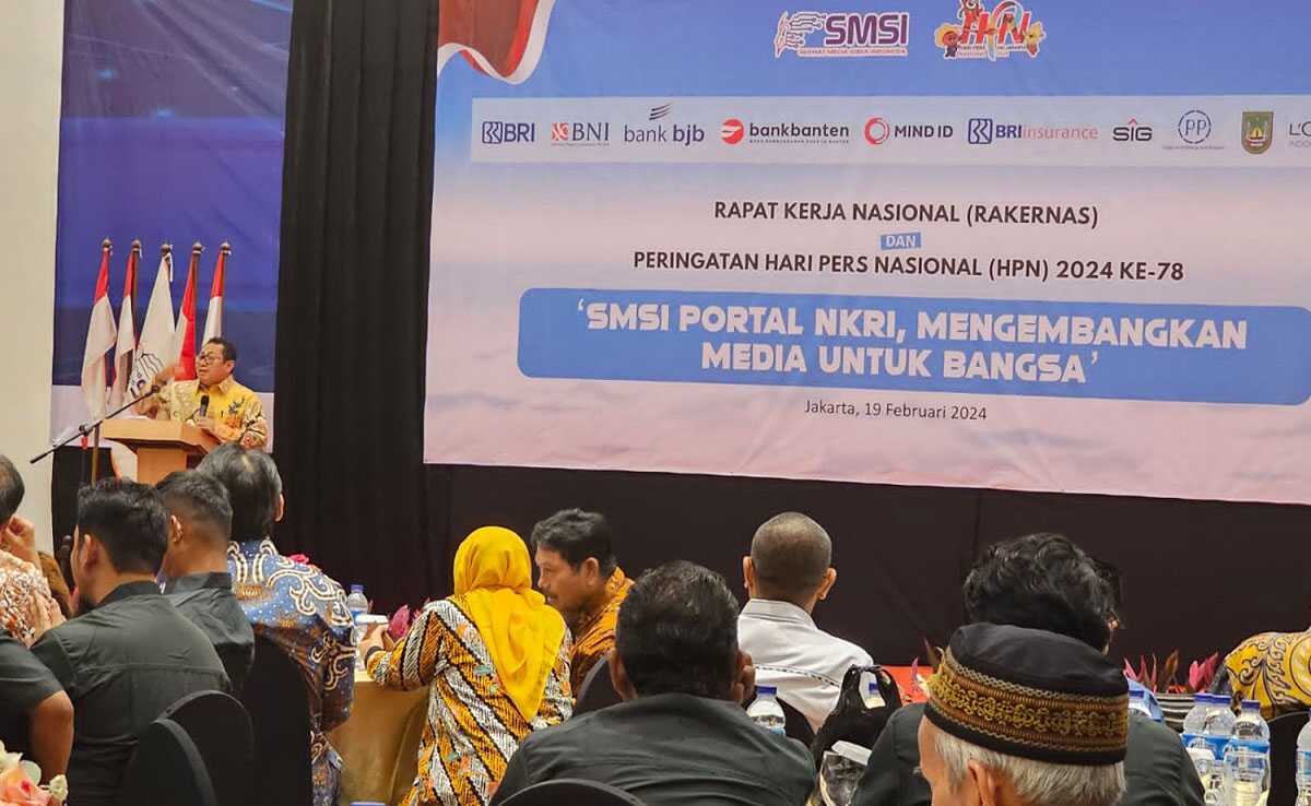 Serikat Media Siber Indonesia (SMSI) menggelar Rapat Kerja Nasional (Rakernas) di Candi Bentar Hall, Ancol, Jakarta pada Senin (19/2/2024). (foto: SMSI)