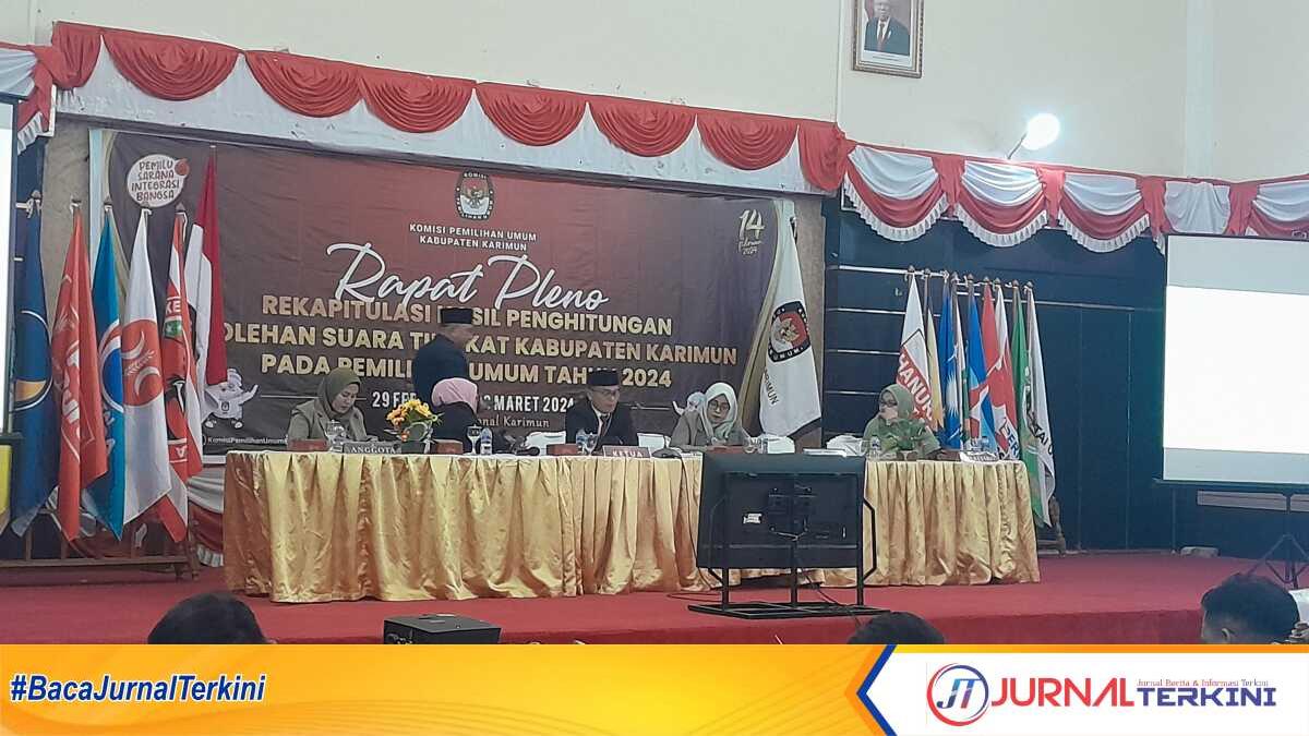 KPU Karimun menggelar rapat pleno rekapitulasi hasil penghitungan perolehan suara Pemilu 2024 di Gedung Nasional, Tanjung Balai Karimun yang berakhir pada Sabtu (2/3/2024). (jurnalterkini.id/jansen)