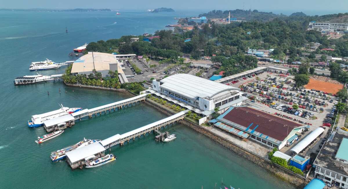pelabuhan batam Terminal Ferry Domestik dan Terminal Ferry Internasional Sekupang yang dikelola BUP BP Batam. (foto: Humas BP Batam)