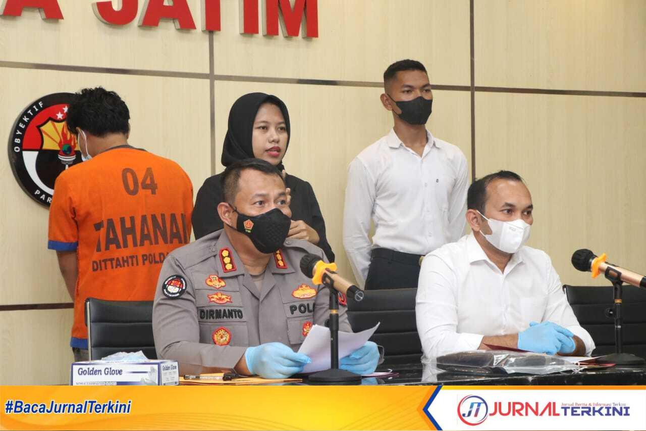 IMG-20220328-WA0074 Kepala Bidang Hubungan Masyarakat (Kabidhumas) Polda Jatim, Kombes Pol Dirmanto,