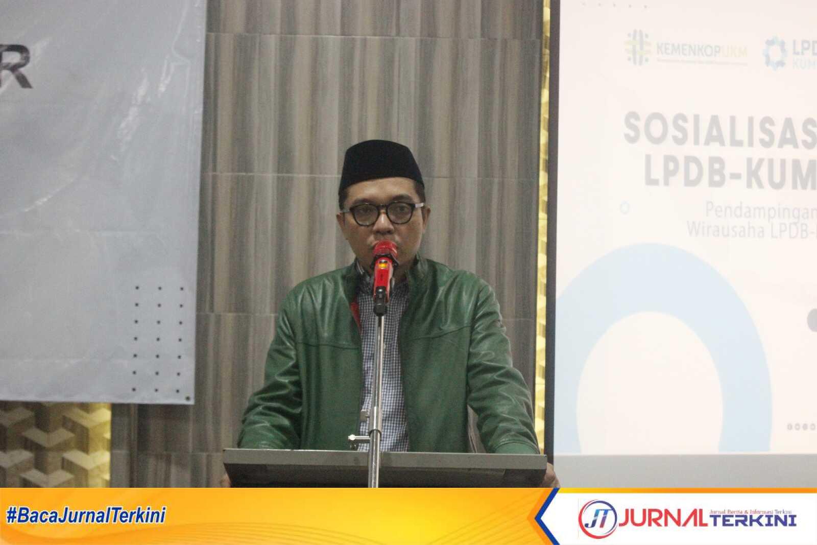 Achmad Baidowi, Anggota DPR RI Fraksi PPP, saat mengisi salah satu acara di Pamekasan. Dok. Istimewa.