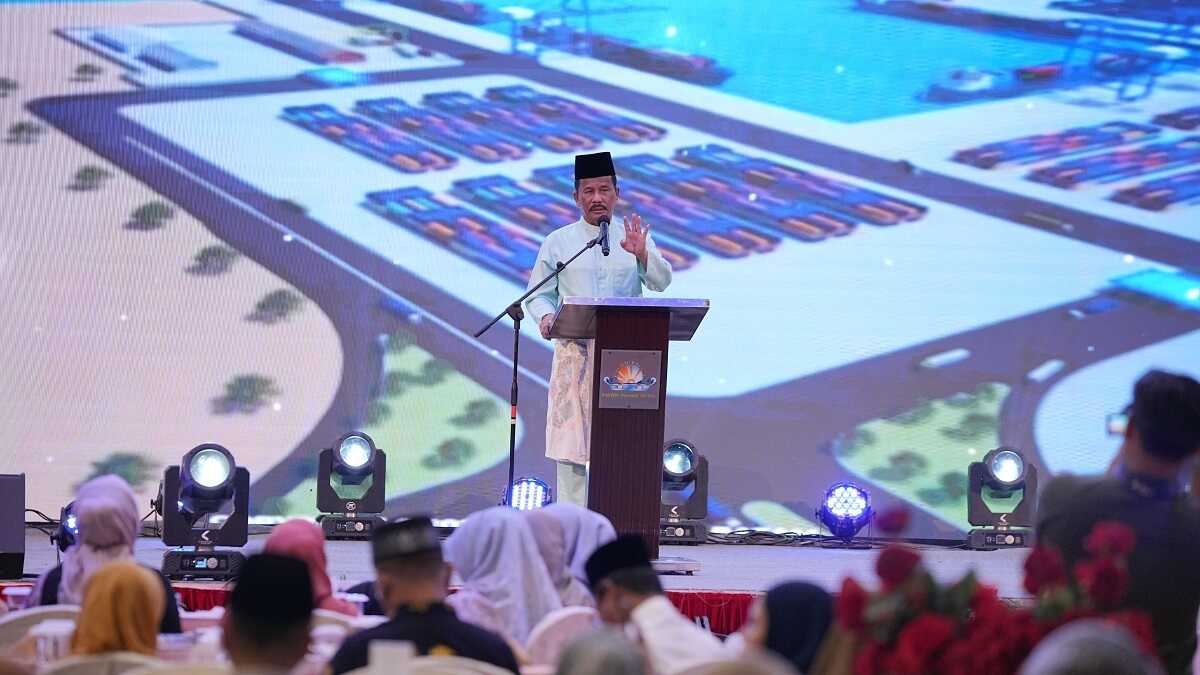 Wali Kota Batam sekaligus Kepala BP Batam menghadiri malam taaruf MTQH X tingkat Provinsi Kepri di Batam, Minggu (19/5/2024). (foto: Humas BP Batam)