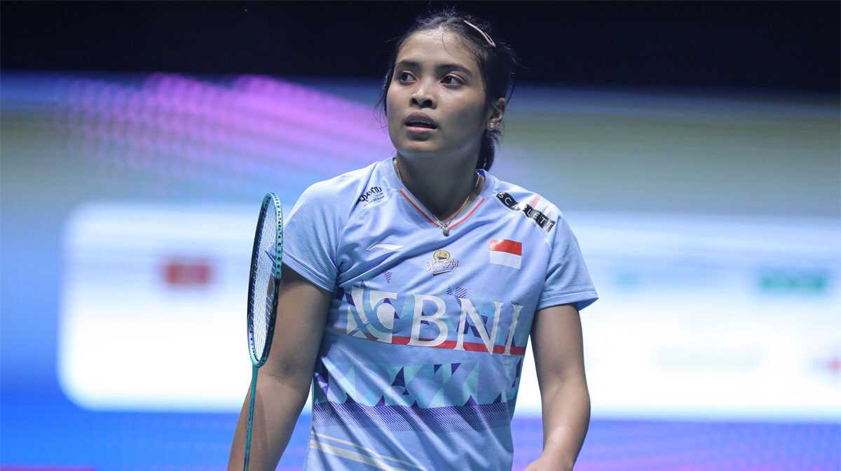 Tunggal putri Indonesia, Gregoria Mariksa Tunjung ketika bertanding melawan An Se Young asal Korea Selatan di semifinal turnamen bulutangkis BWF Super 750, Singapora Open, Sabtu (1/6/2024) sore. (foto: pbsi)