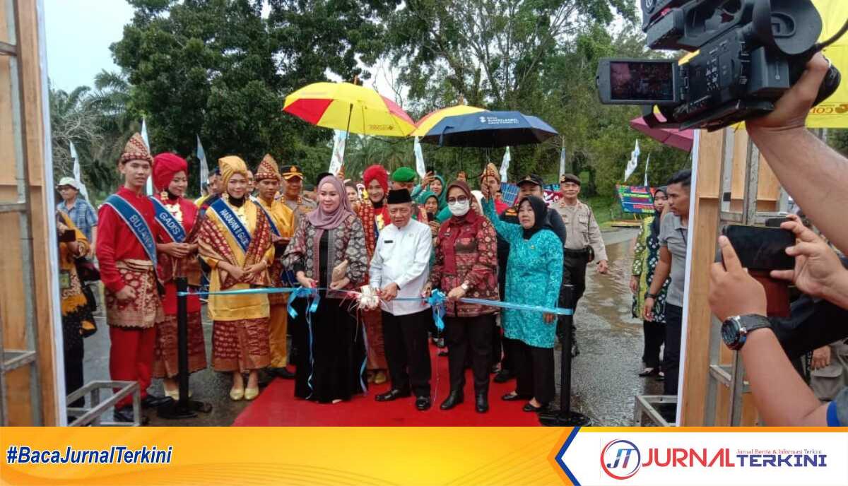 pameran pembangunan pali