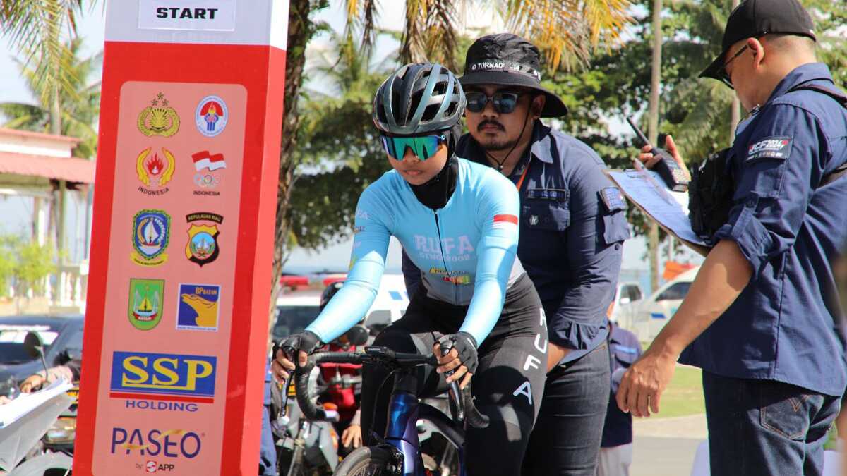 Peserta Kejuaraan Nasional (Kejurnas) Road Race and Mountain Bike 2024, di Nuvasa Bay pada Kamis (20/6/2024). (foto: humas bp batam)
