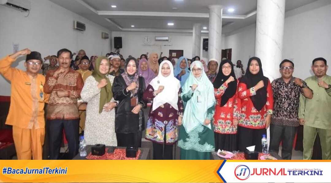 Dinas Kesehatan Kabupaten Indragiri Hilir (Inhil) menggelar pertemuan membahas percepatan penurunan stunting di salah satu hotel di Tembilahan, Kamis (13/06/2024). (jurnalterkini.id/abdullah)
