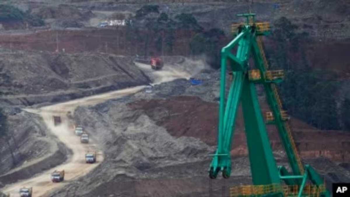 Pembangunan Infrastruktur Nikel Besar-besaran di Indonesia: Demi ...