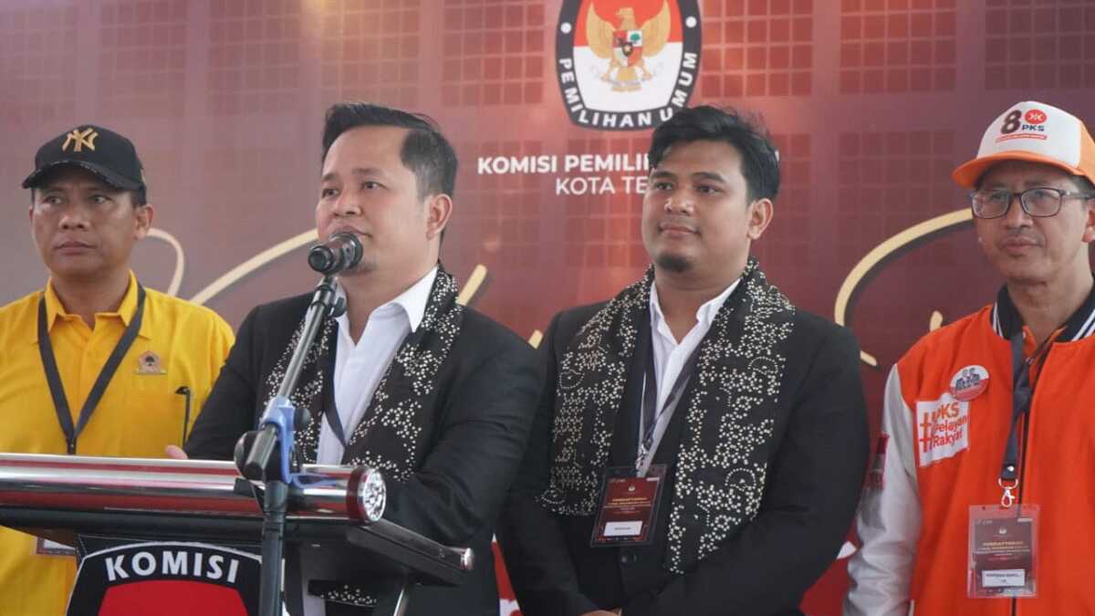 Pasangan Faruq-Ashim saat Konfrensi Pers di kantor KPU Tegal, Kamis (28/08/2024) (foto: Jurnalterkini. id/Supriyadi)