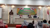 Dinas Kesehatan Kabupaten Indragiri Hilir (Dinkes Inhil) menggelar pertemuan pengelolaan data aplikasi Sistem Informasi Sumber Daya Manusia Kesehatan (SI-SDMK) dan RENBUT di fasilitas pelayanan kesehatan se-Kabupaten Indragiri Hilir, Minggu (14/07/2024). (JurnalTerkini.id/Abdullah)