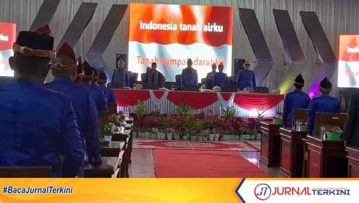 DPRD Kabupaten Empat Lawang mengadakan Rapat Paripurna DPRD untuk memperingati hari jadi Kabupaten Empat Lawang yang ke-17 tahun, Rabu (24/4/2024). (jurnalterkini.id/alam budi kesuma)