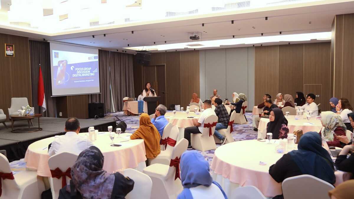 fgd visualisasi data bp batam Kepala Biro Humas, Promosi, dan Protokol BP Batam, Ariastuty Sirait membuka FGD Digital Marketing dengan tema “Visualisasi Data dalam Media Sosial” pada Kamis (29/8/2024) di Oakwood Hotel Nagoya. (foto: humasbpbatam)