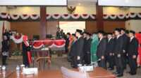 pelantikan dprd Brebes 1 Pembacaan Sumpah dan Janji Anggota Dewan DPRD Brebes Periode 2024-2029, Rabu 21/08/2024 di gedung DPRD Brebes. (Foto: JurnalTerkini.id/Supriyadi)