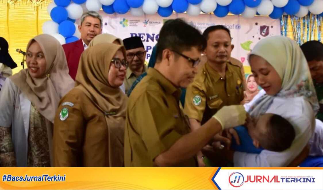 PIN Polio serentak di Kabupaten Inhil yang dipusatkan di UPT Puskesmas Kota baru Kecamatan Keritang pada Selasa (23/07/2024). (JurnalTerkini.id/Abdullah)